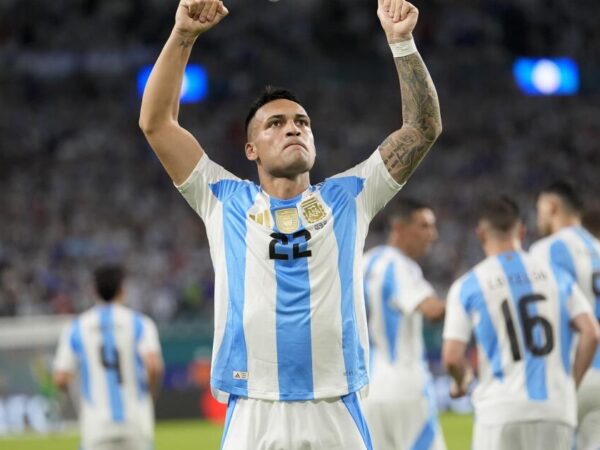 Sin Messi, el doblete de Lautaro sella una primera fase perfecta de Argentina en la Copa América