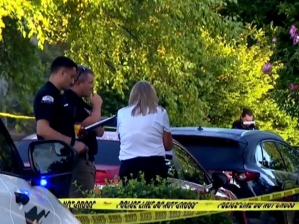 4 killed, 3 wounded in shooting at Kentucky home