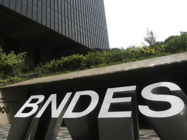 BNDES libera crédito para internet no Norte - 08/07/2024 - Painel S.A.