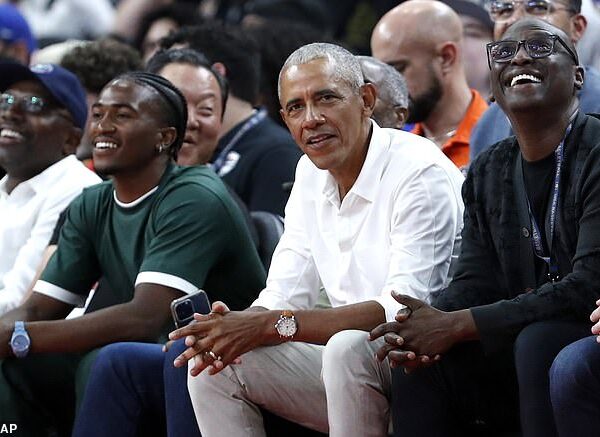 Barack Obama was in the house for Team USA's exhibition game against Canada in Sin City