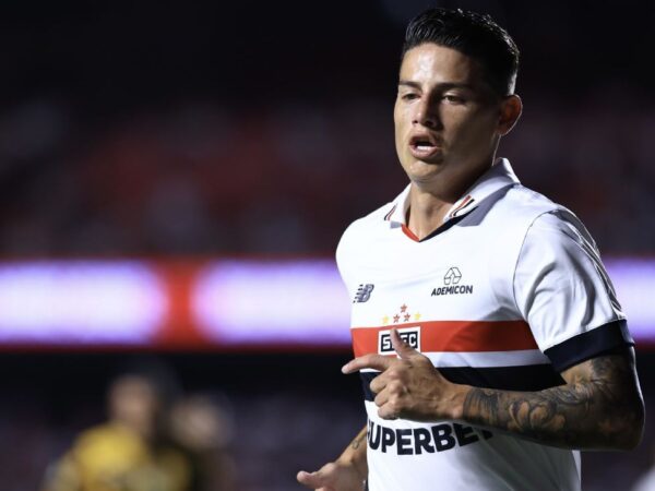 Carpini diz que James não quis bater pênalti em São Paulo x Novorizontino