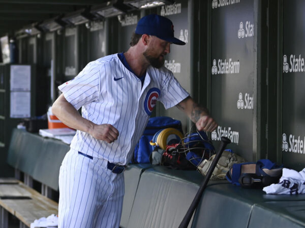 Cubs pitcher Colten Brewer fractures non-pitching hand after punching dugout wall