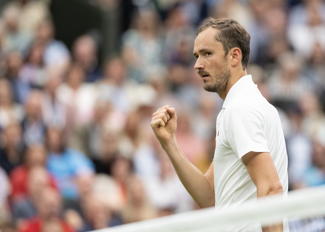 Daniil Medvedev takes out ailing top seed Jannik Sinner at Wimbledon