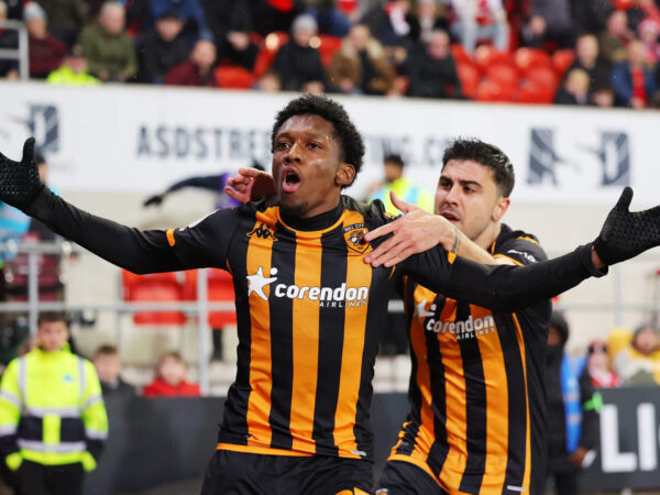 Everton enter race for Jaden Philogene transfer from Hull City