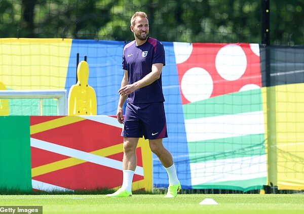 England captain Harry Kane trained after his injury scare during England's quarter-final win