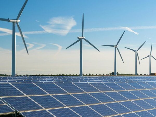 Global shift toward green energy accelerating