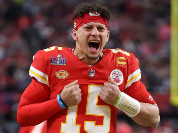 Goldin: Patrick Mahomes' 'Most Iconic NFL Rookie Card Ever Produced' Sells for $173K | News, Scores, Highlights, Stats, and Rumors