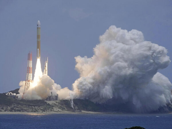 Japan launches an advanced Earth observation satellite on its new flagship H3 rocket