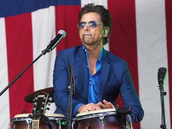 John Stamos’ Son Billy Joins Him On Stage With Beach Boys