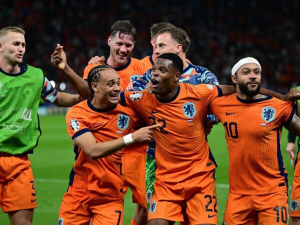 Koeman: Netherlands defied doubters to set up England semifinal