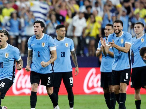 La Selección de Uruguay canceló su viaje a Charlotte por una falla en su avión; se quedan en Las Vegas – Fox Sports