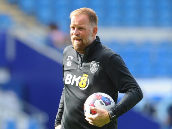 Manchester United to hire former Burnley goalkeeper coach Jelle ten Rouwelaar