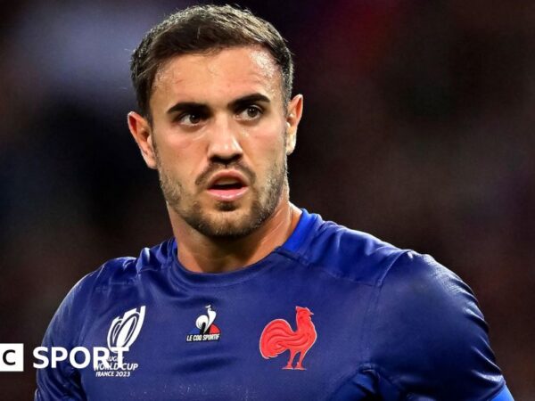 Melvyn Jaminet: France suspend full-back for racist comment in social media video