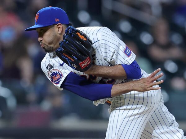 Mets activate closer Edwin Diaz following suspension