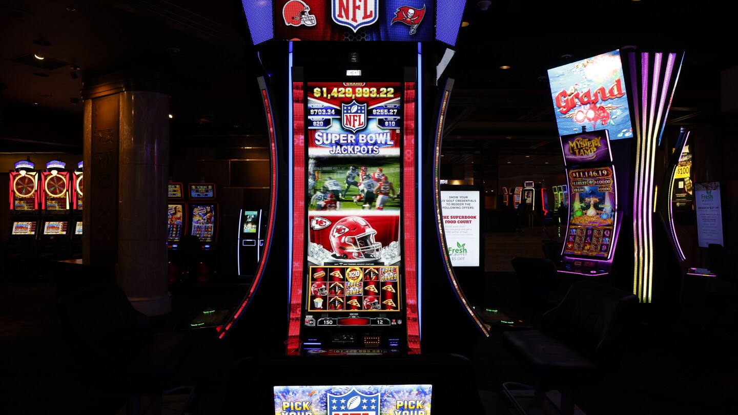 NFL licenses brands for online mobile slots game