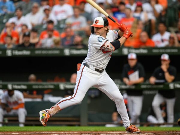 Orioles, Athletics match streaks in series opener