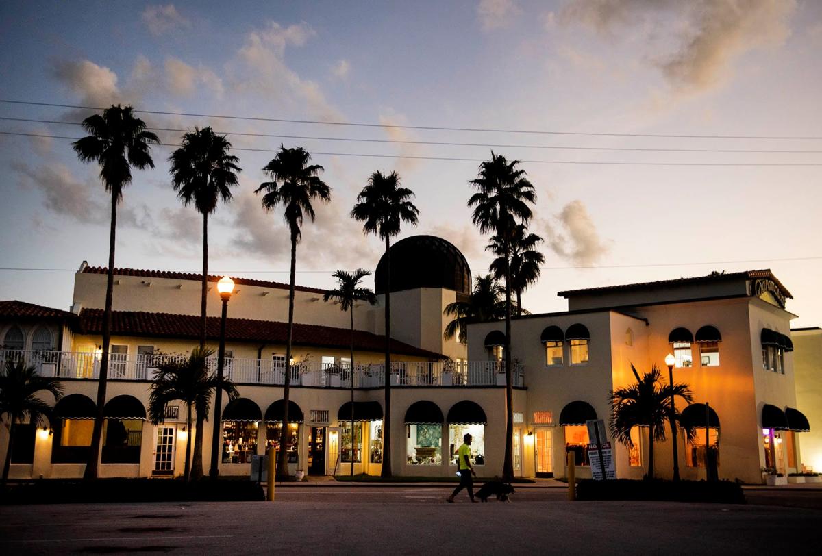 Palm Beach Town Council to consider revised plans for Paramount Theatre redevelopment