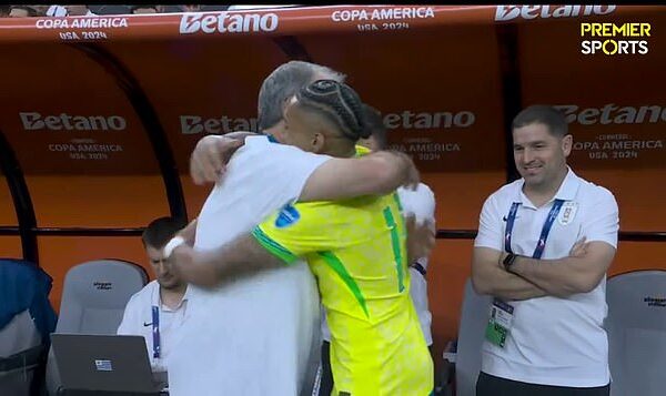 Raphinha shared a warm embrace with his former Leeds manager Marcelo Bielsa