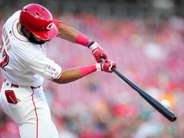 Rece Hinds homers in debut as Reds blank Rockies