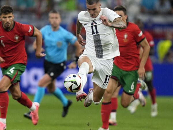 Slovenia forward Šeško misses two chances to end Euro 2024 for Ronaldo's Portugal