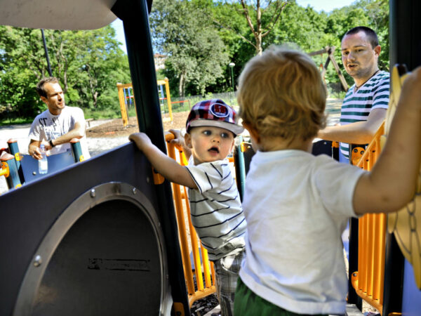 Swedes take a new step in parental leave. Grandparents can now get paid to take care of grandkids