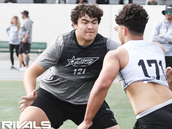 USC Beats Out Two Others For Three-star OL Elijah Vaikona