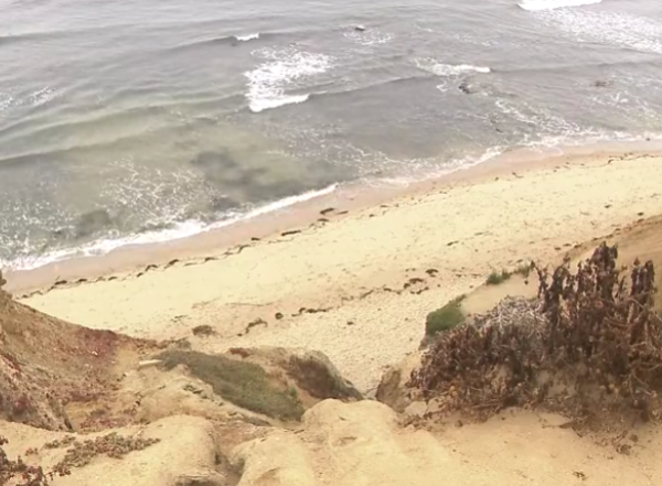 Underground rave at Sunset Cliffs dispersed by San Diego police